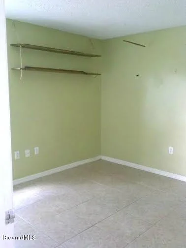 Photo of 2075 Vally Road