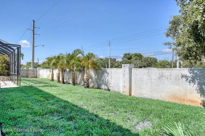 Photo of 821 Peregrine Drive