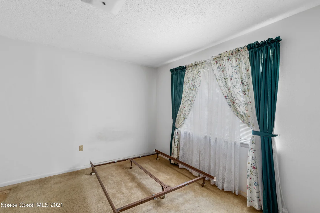Photo of 4380 Milwaukee Avenue