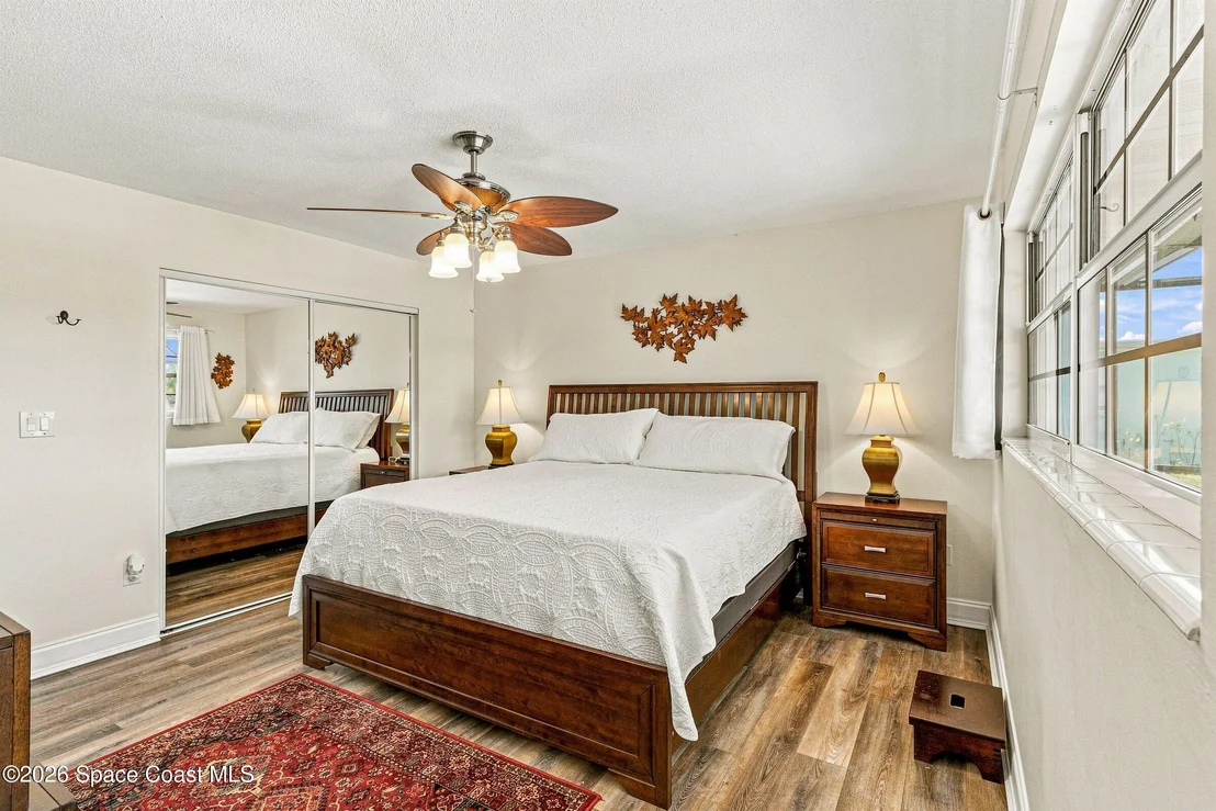 Photo of 889 Vance Circle NE