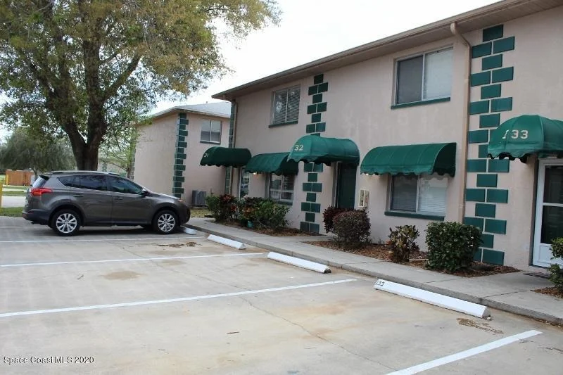 Photo of Unit 31 at 1882 Murrell Road