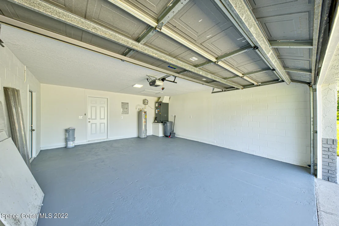 Photo of 697 Amor Drive