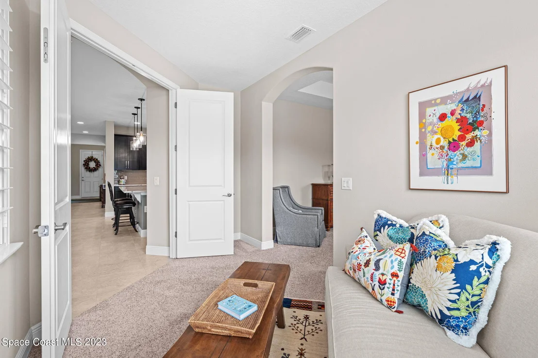 Photo of 3387 Caviston Way