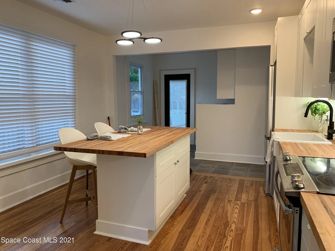 Photo of 110 Sweet Street