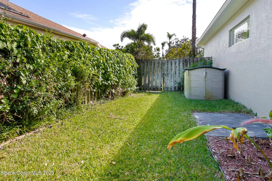 Photo of 6037 Arlington Circle