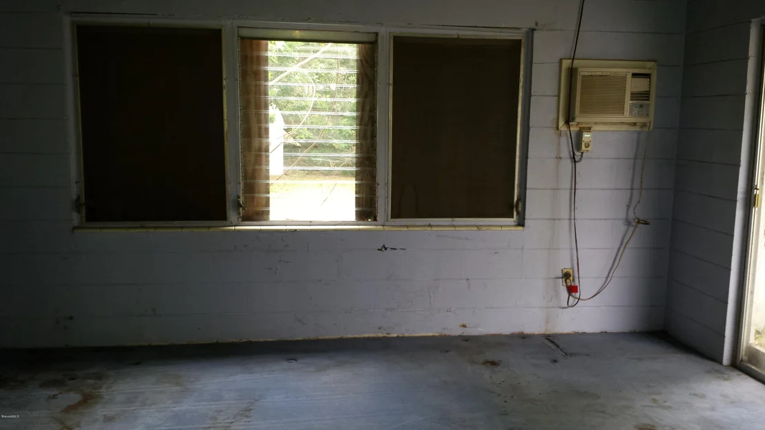 Photo of 809 Camellia Court