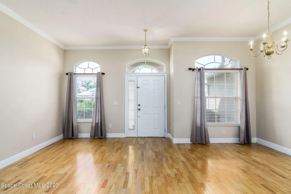 Photo of 404 Sedgewood Circle