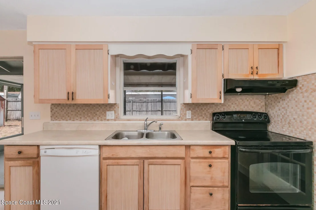 Photo of 4830 Cocoanut Drive