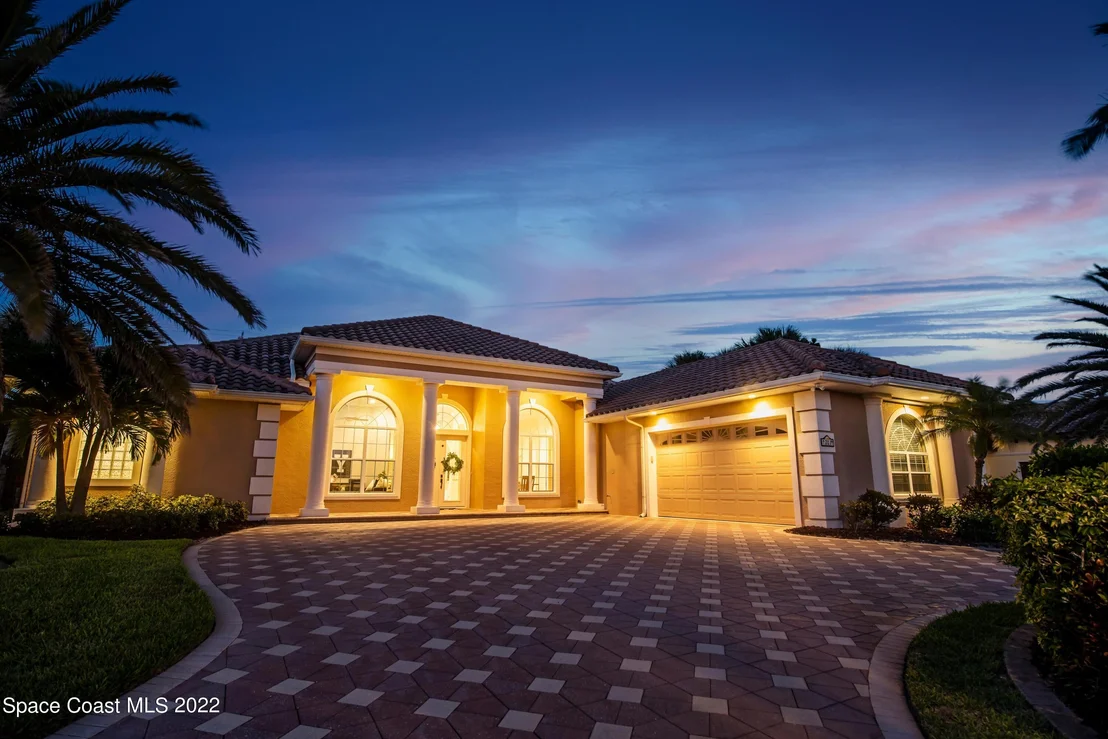 Photo of 207 Loggerhead Drive