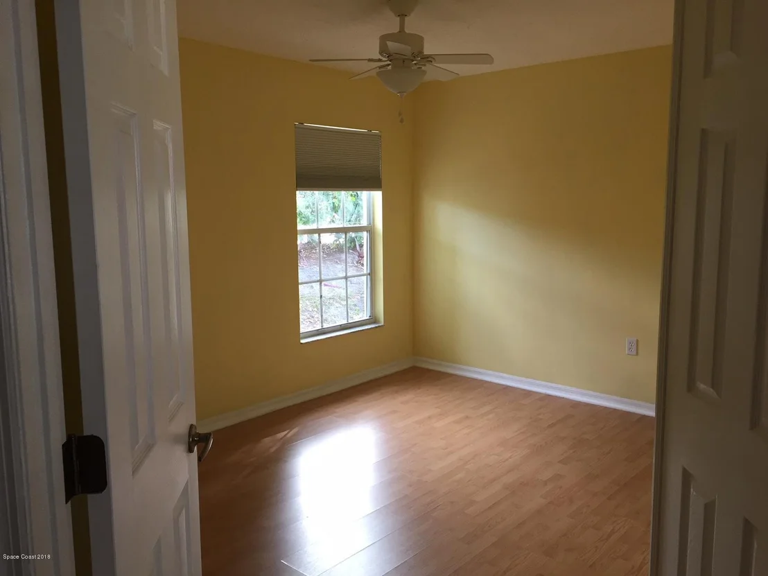 Photo of 805 Bracken NE