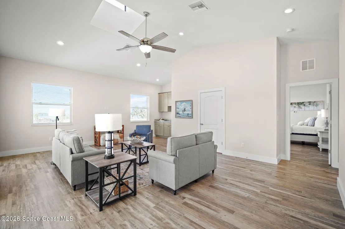Photo of 115 Mciver Lane