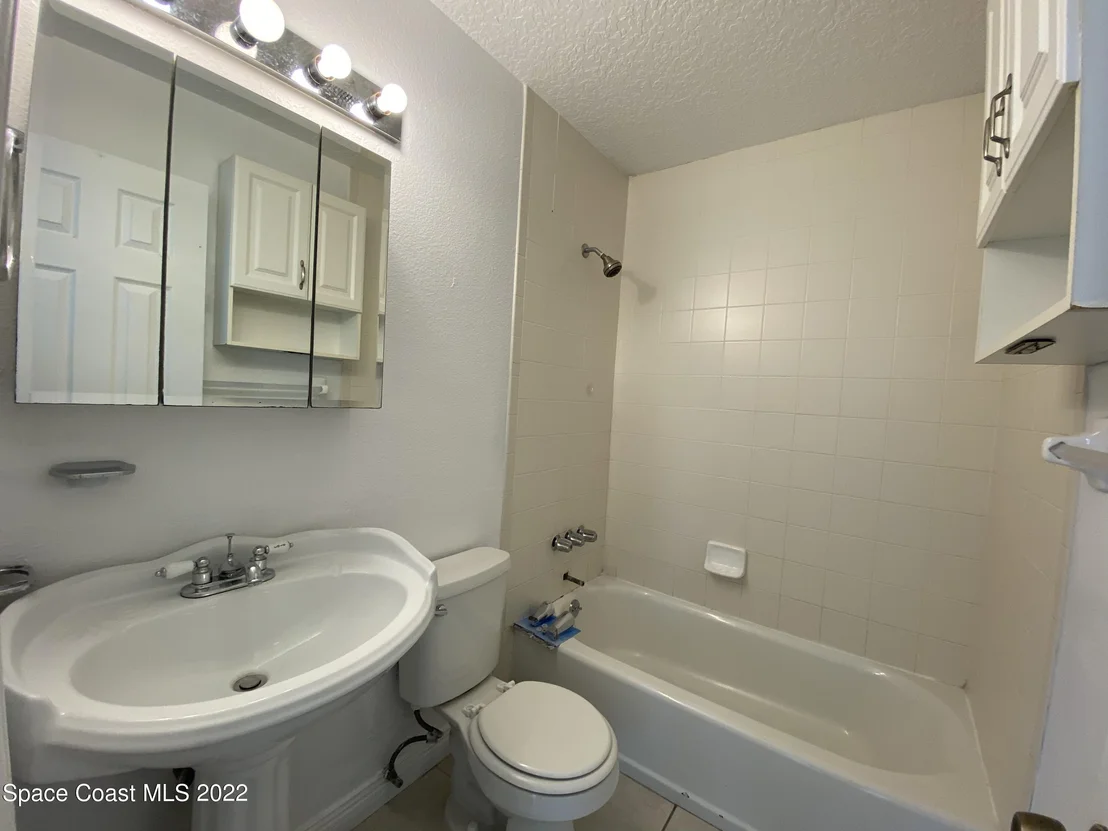 Photo of 4120 Duke Street
