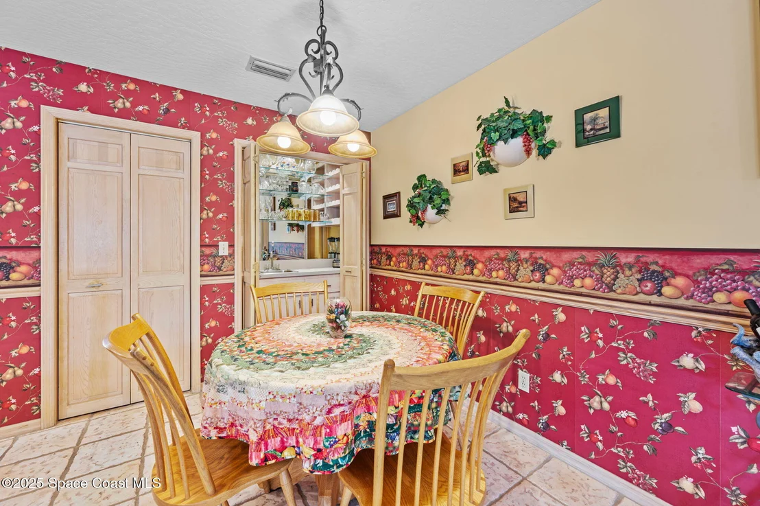 Photo of 1392 Silver Lake Drive