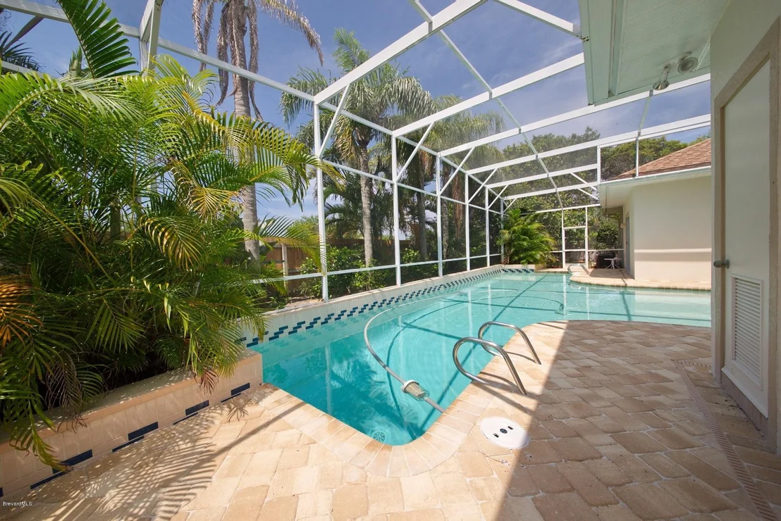 Photo of 812 Sanderling Drive