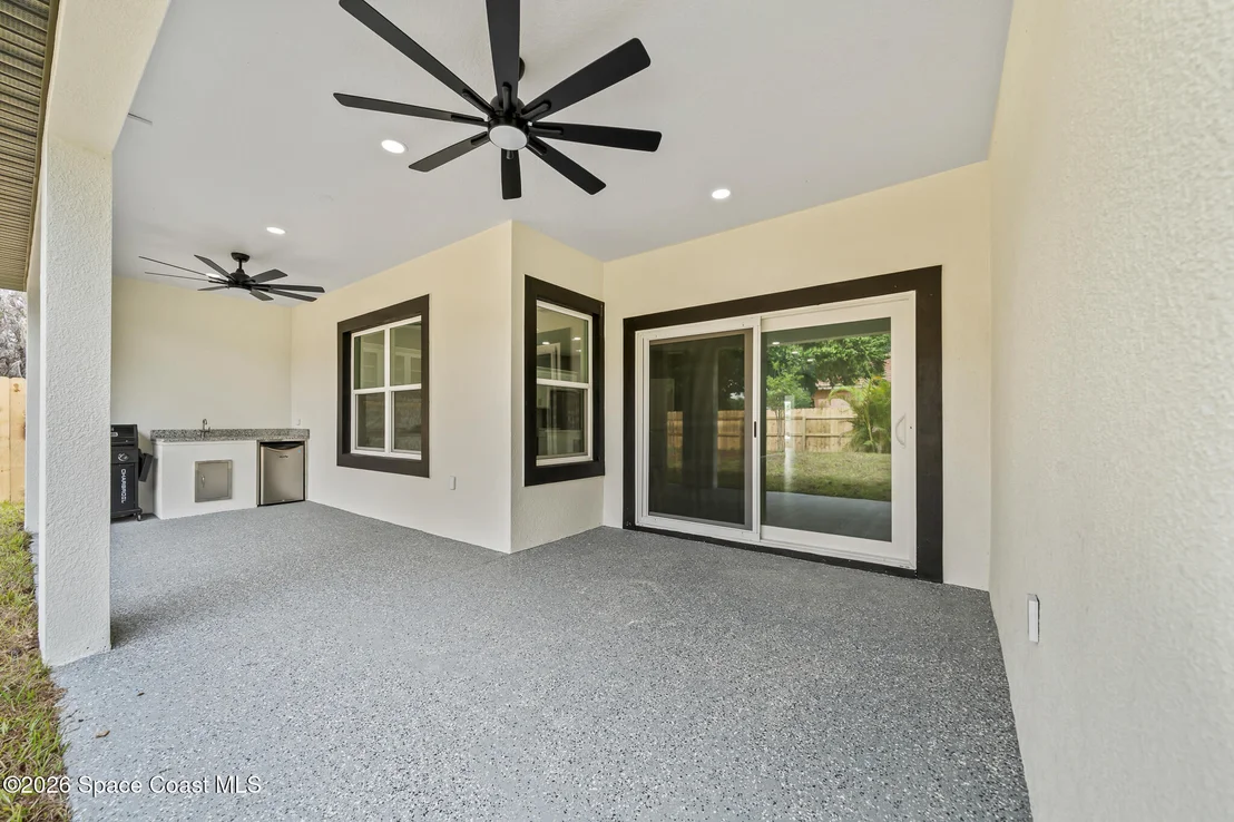 Photo of 303 Dorset Drive