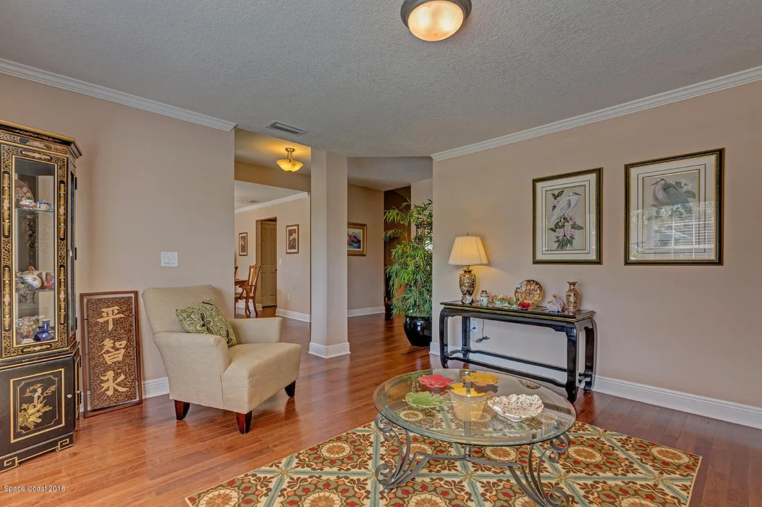 Photo of 2203 Merlin Drive