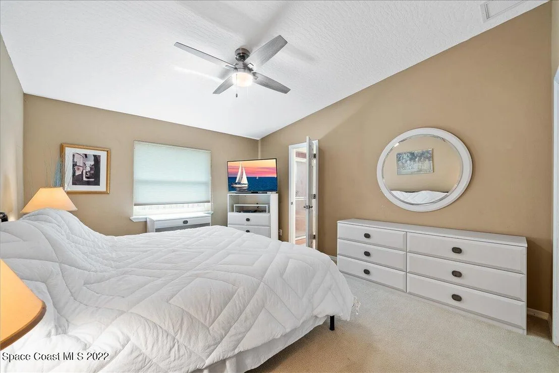 Photo of 655 Jackson Court