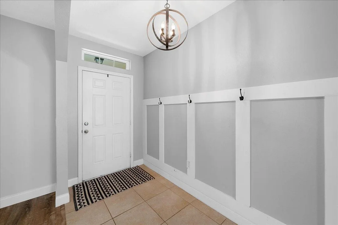 Photo of 2210 Mccormack