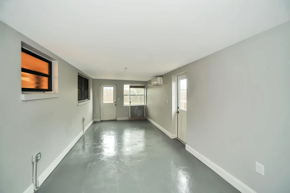 Photo of 600 Teak Drive