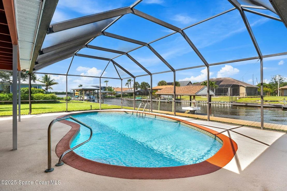 Photo of 424 Arrowhead Lane
