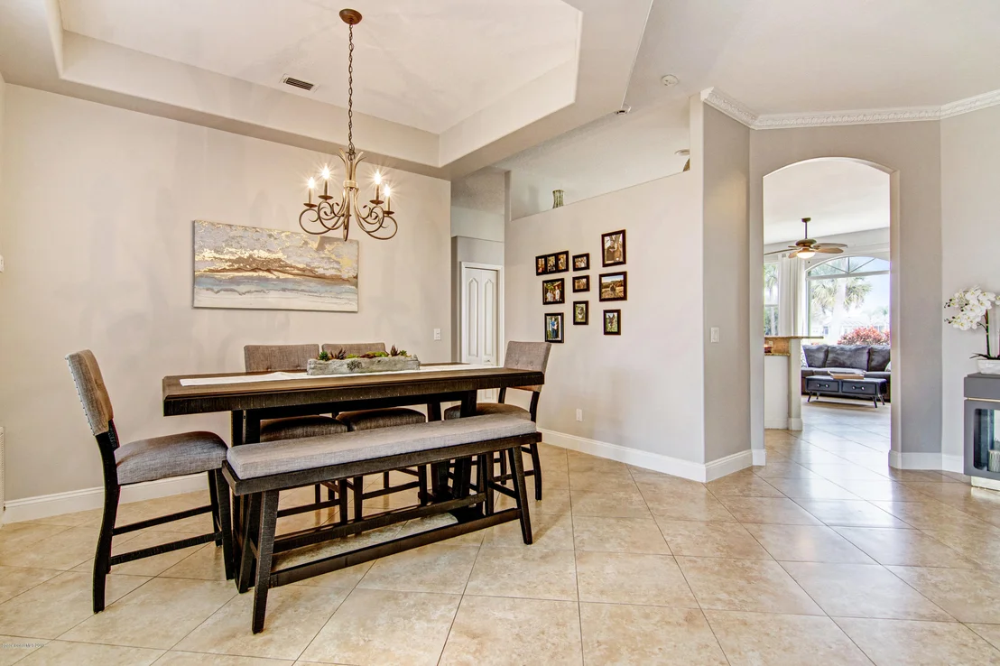 Photo of 2543 Canterbury Circle