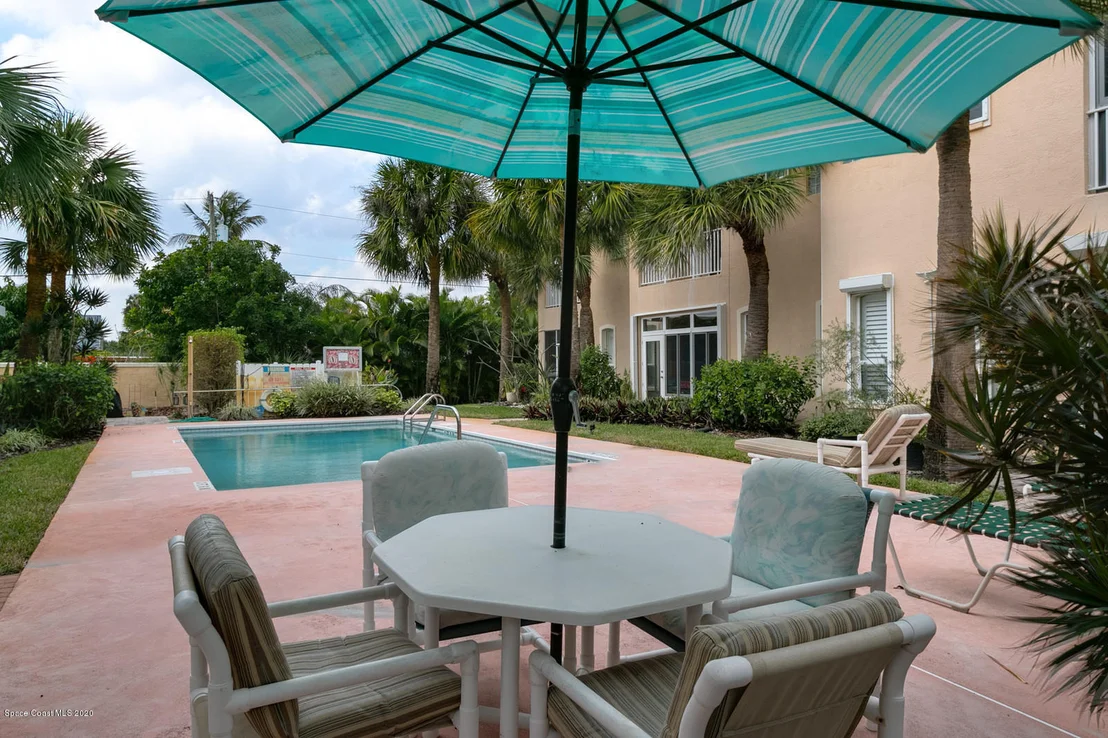 Photo of Unit B at 100 Ormond Drive