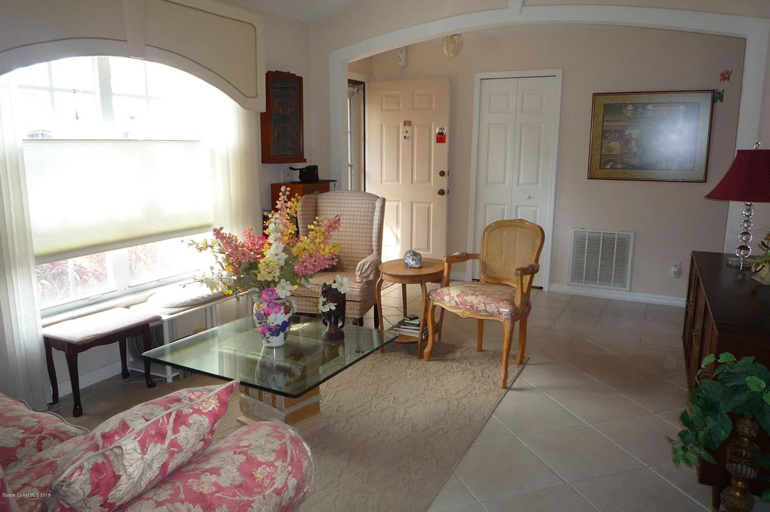 Photo of 1427 Hill Avenue