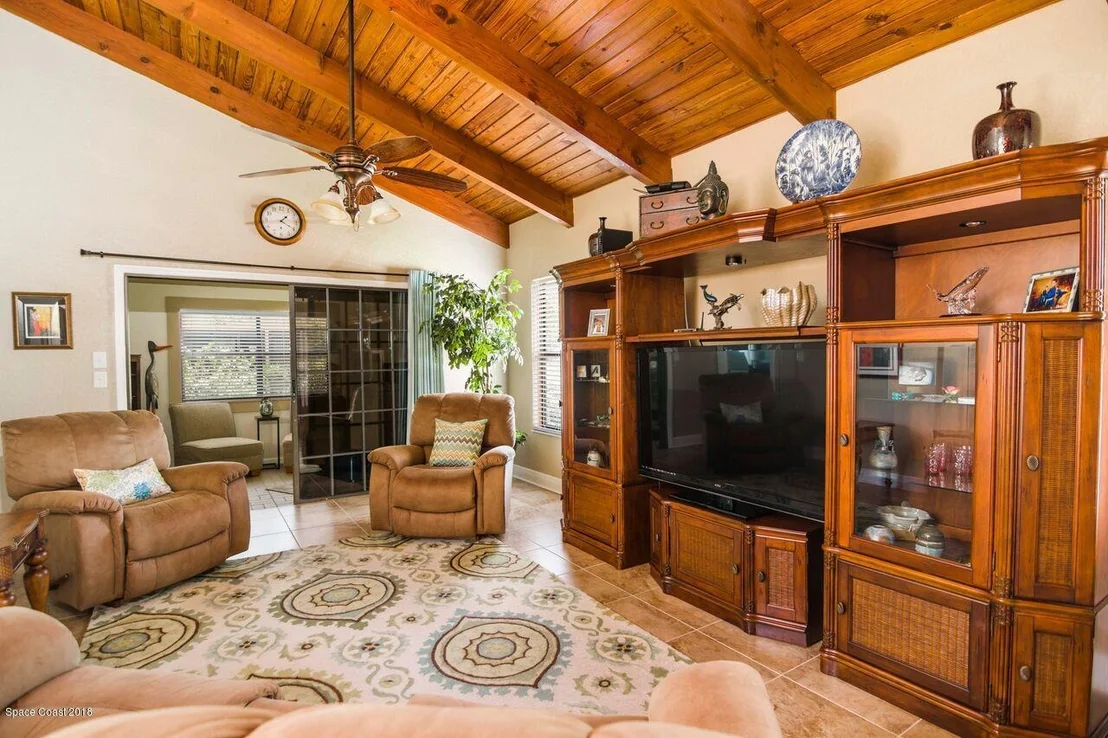 Photo of 3517 Sparrow Lane