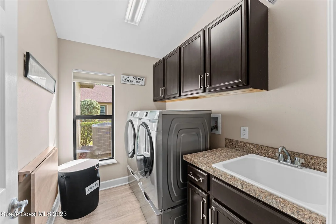 Photo of 1498 Outrigger Circle