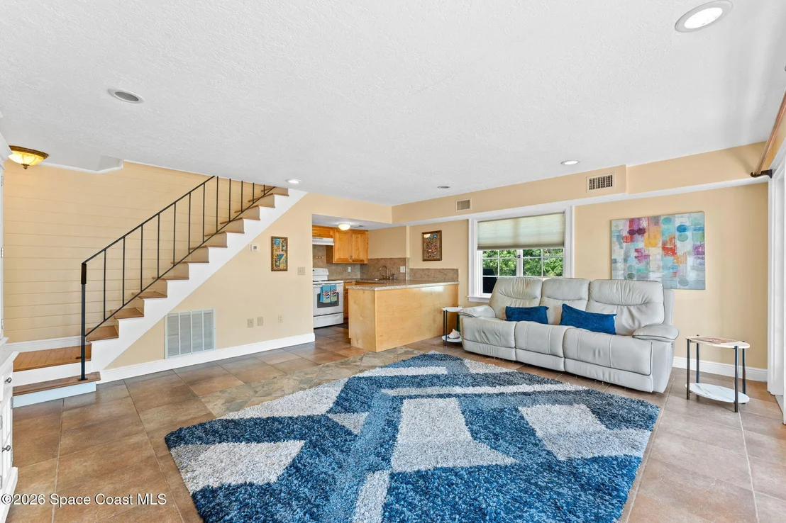 Photo of 2105 Mac Farland Drive