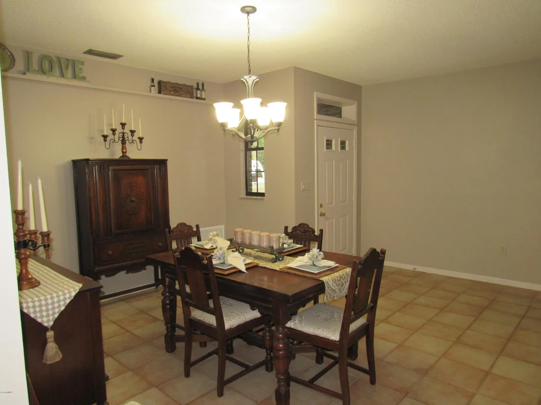 Photo of 1760 Ford Road