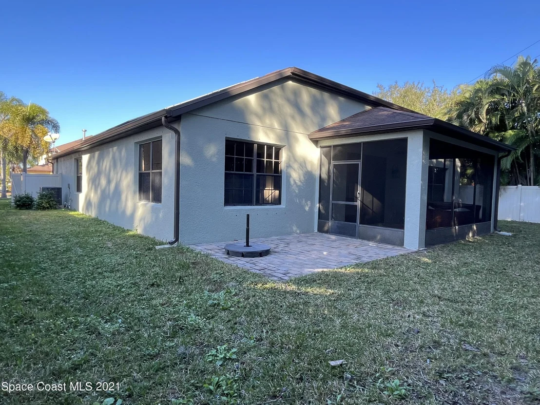 Photo of 1150 Talon Way