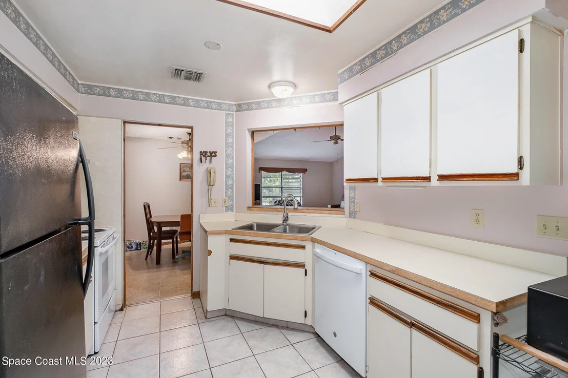 Photo of 993 Hattaras SE