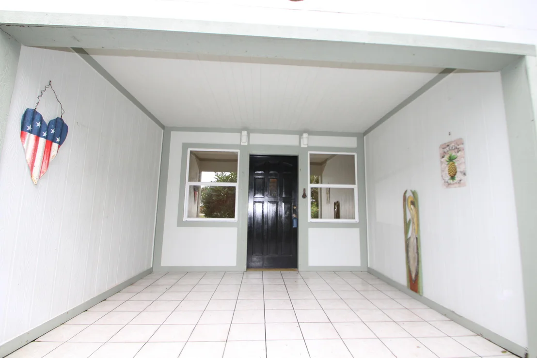 Photo of 2303 Pineapple Avenue