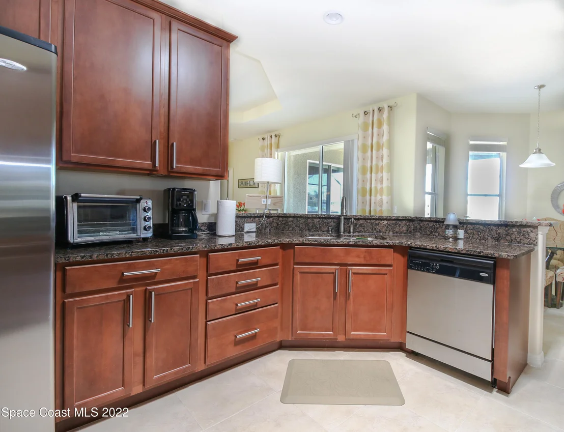Photo of 3283 Hawthorne Avenue