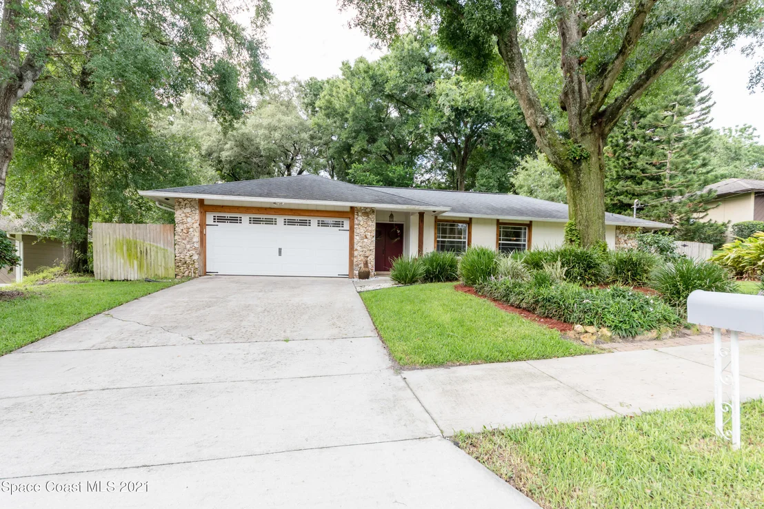 Photo of 541 Alpine Street