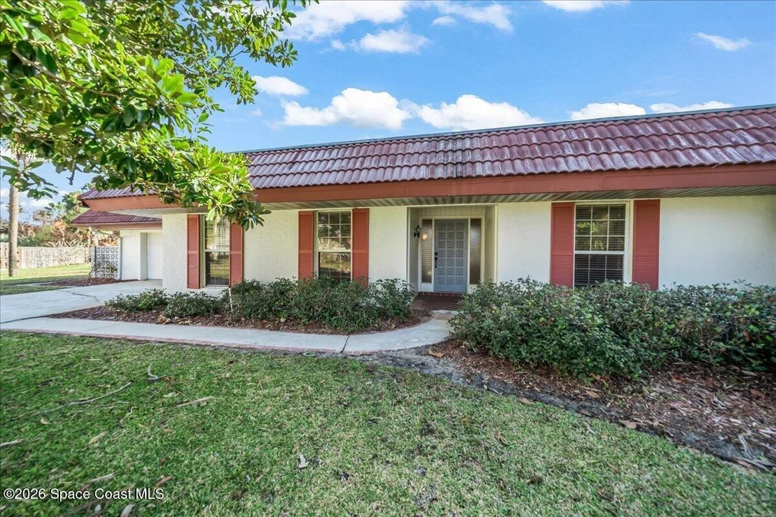 Photo of 210 12th Terrace