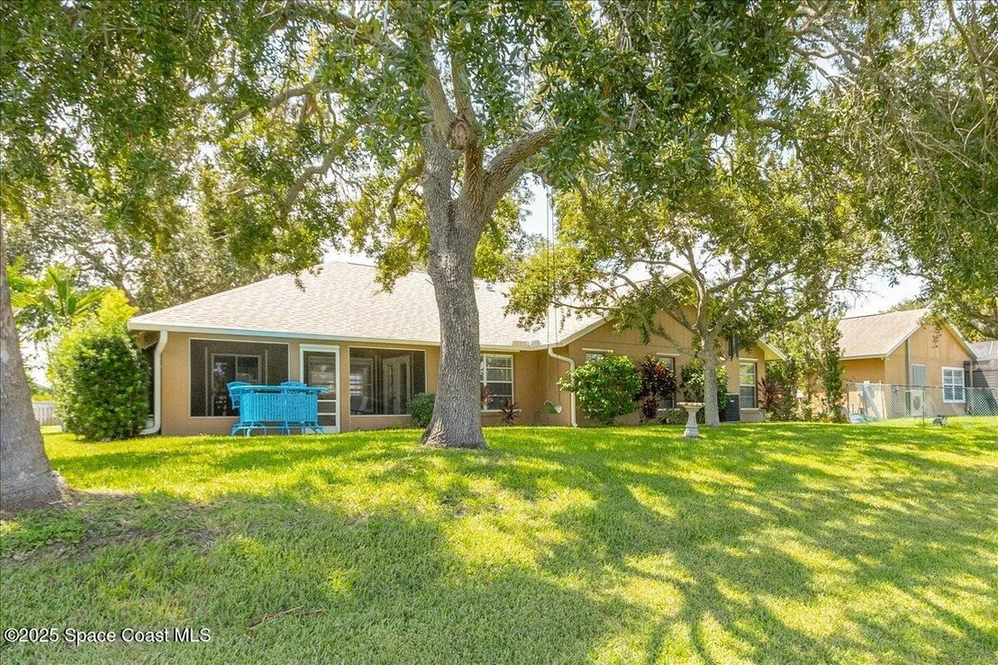 Photo of 4351 Silver Lake Drive