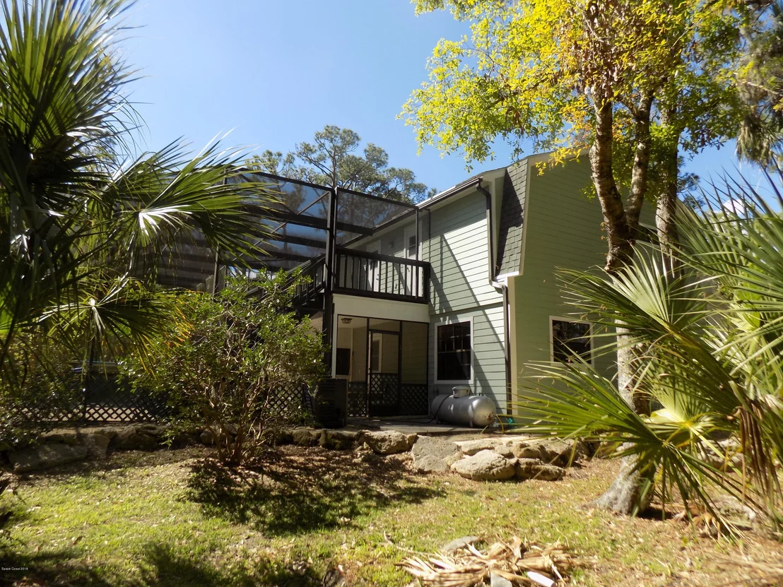 Photo of 970 Bluegrass Lane