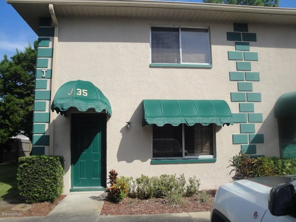 Photo of Unit 35 at 1882 Murrell Road