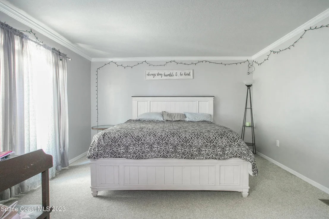 Photo of Unit 7 at 1475 Beechfern Drive