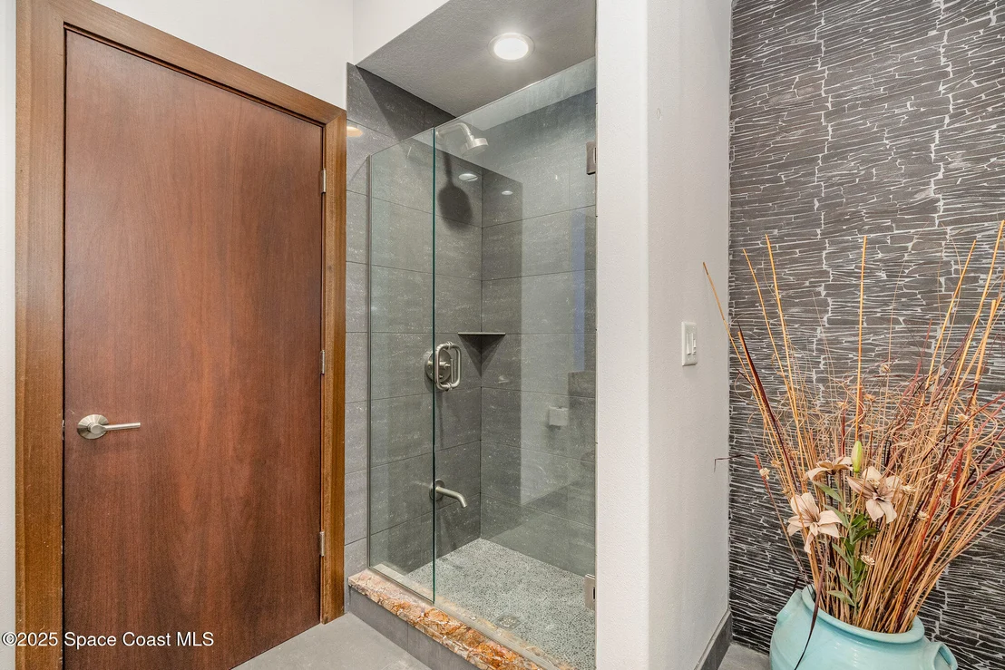 Photo of 117 Mohican Way