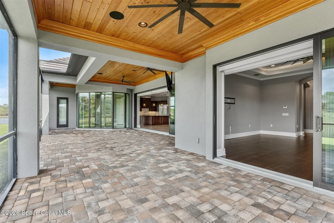 Photo of 4696 Tea Tree Court