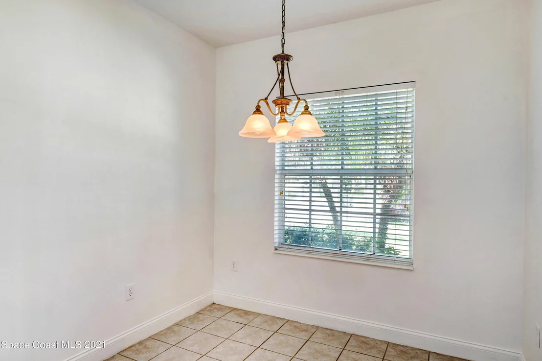 Photo of 312 Waterside Circle