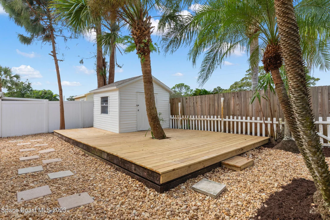 Photo of 1030 Pelican Lane