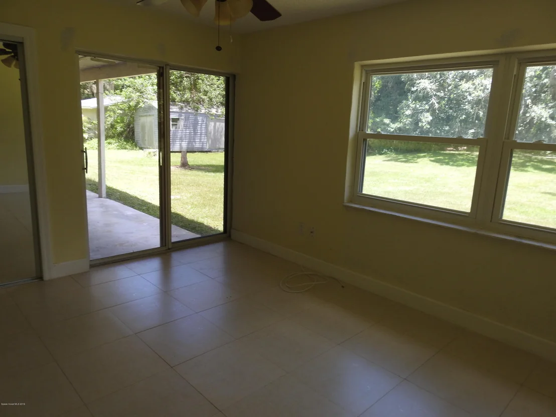 Photo of 2875 Sunset Road