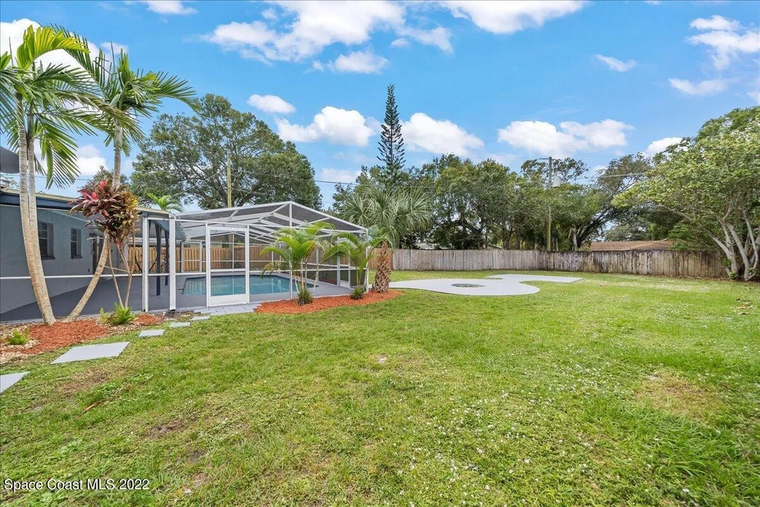 Photo of 181 E Haven Drive