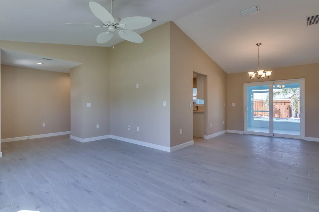 Photo of 360 Lee Avenue