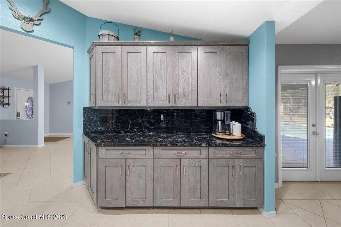 Photo of 2215 Wilcox Street