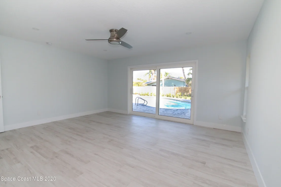 Photo of 501 Riverside Drive